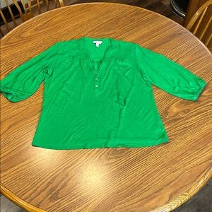 Lilly Pulitzer Henley V-neck Rayon 3/4 Sleeve Top